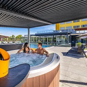 3* Отель Aura Design & Garden Pool